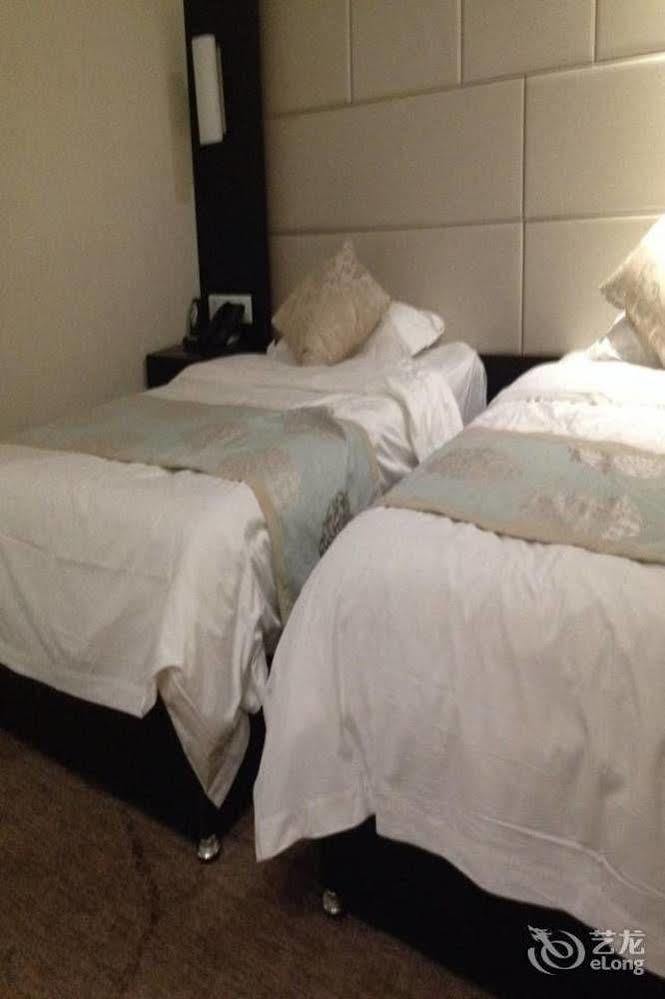 Jindao Hotel Qingdao Eksteriør billede
